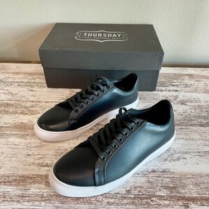 Thursday Boot Company Women’s Premier Low Top Sneaker Size 9.5